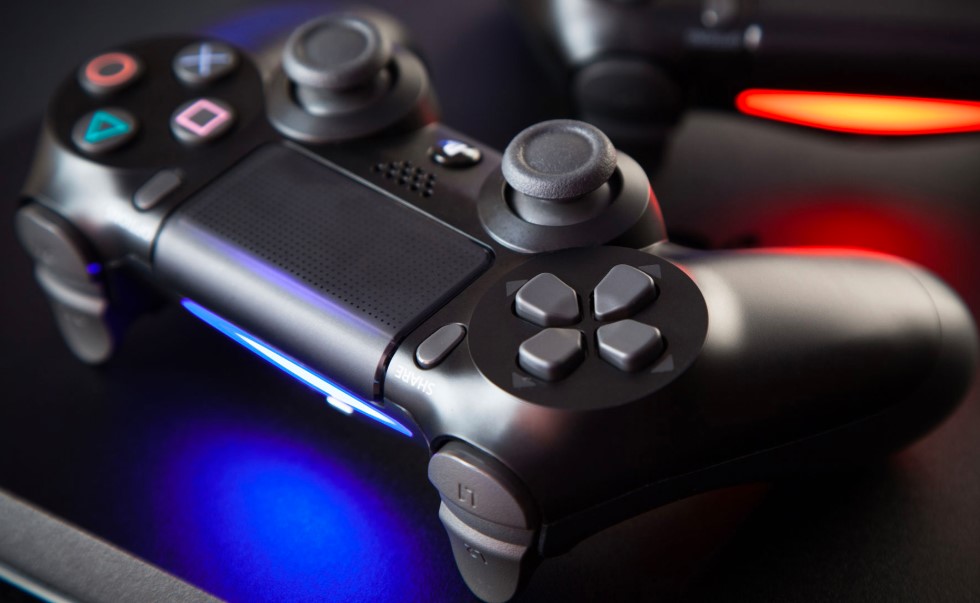 15 Best PlayStation Controllers in 2025 Reviews & Buyer Guide